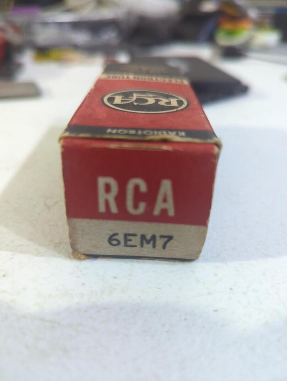 Vintage VACUUM TUBE RCA 6EM7 untested